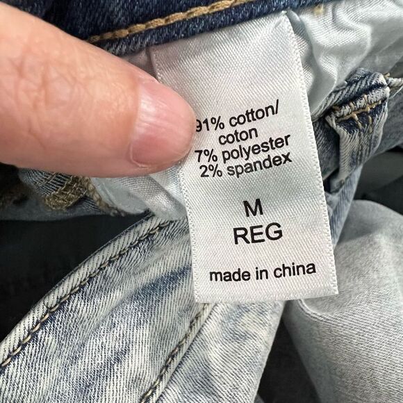 M Jeans By Maurices Button Fly High Rise Raw Hem Jeans - Picture 3 of 10